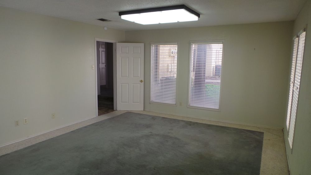 Benchmark Office Plaza: 8008 Slide Rd, Lubbock, TX 79424